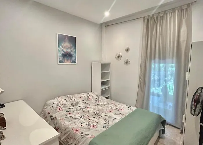 White Lotus * Peraía